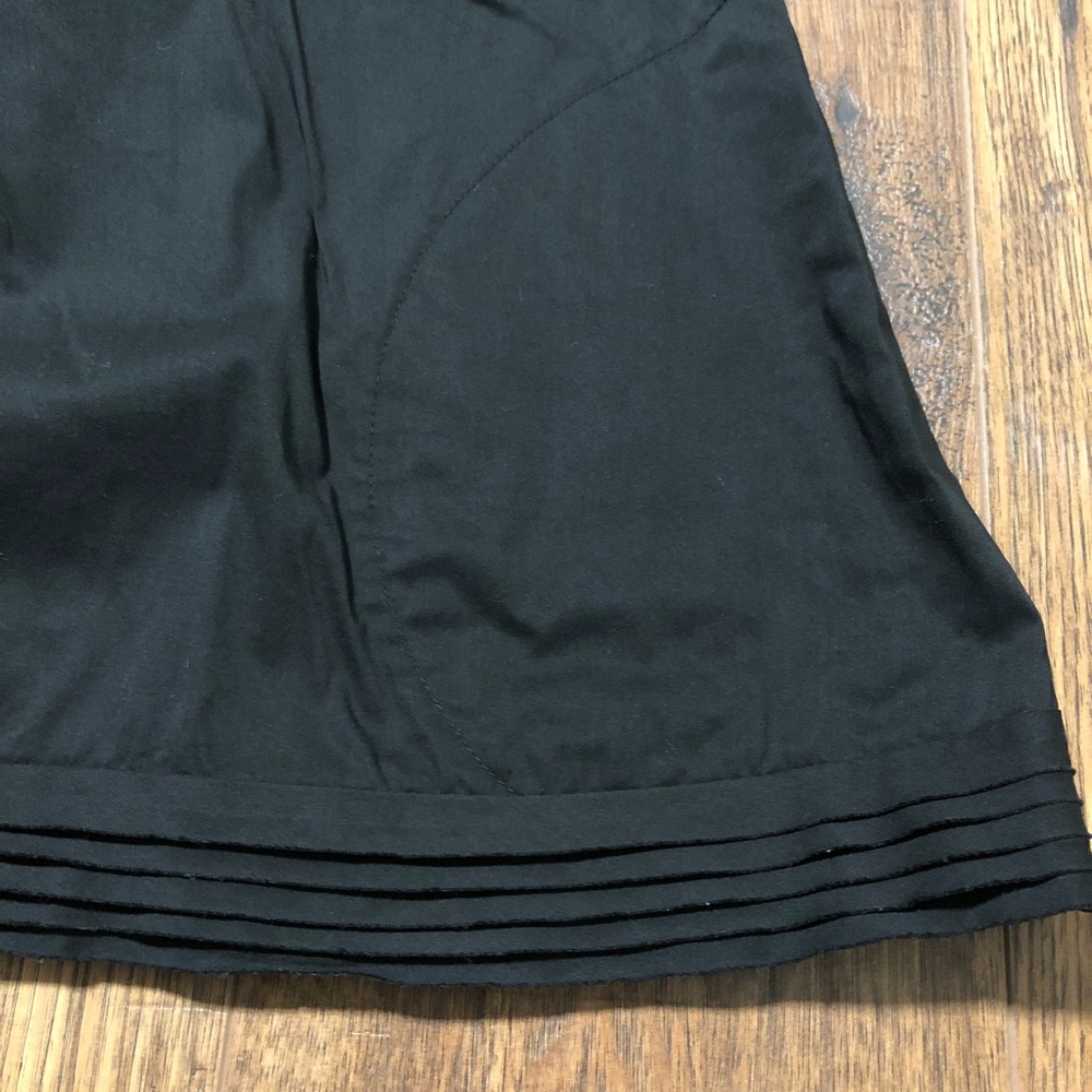 BCBG MaxAzria Poplin Ruffle Racerback Top - Picture 4 of 6